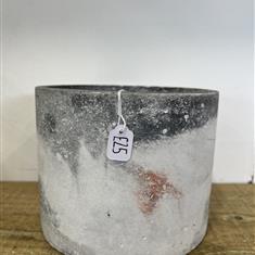 Plant pot 2 