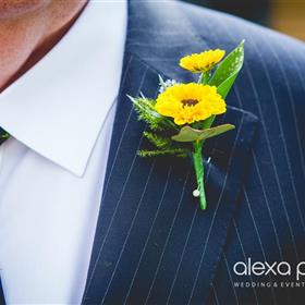 fwthumbSM_wedding_thegreen_flowers-3.jpg